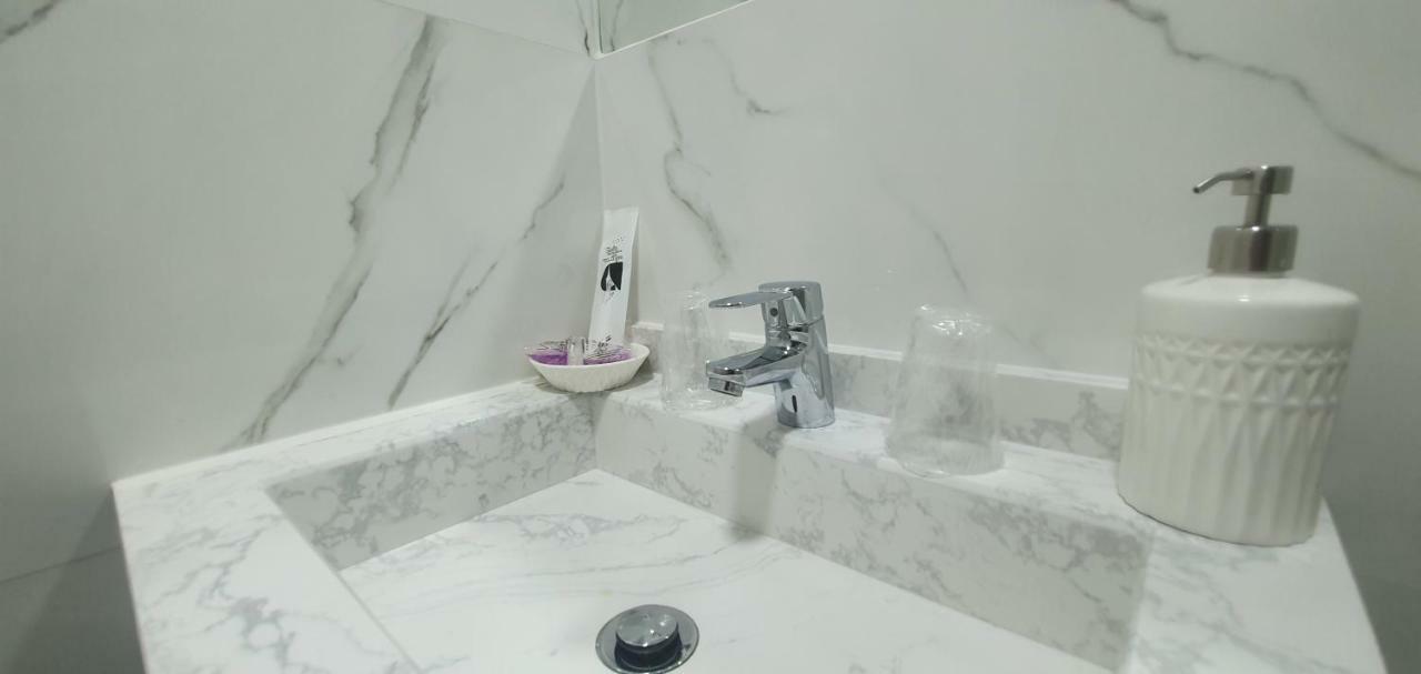 Atocha28 Hotel Madrid Kültér fotó