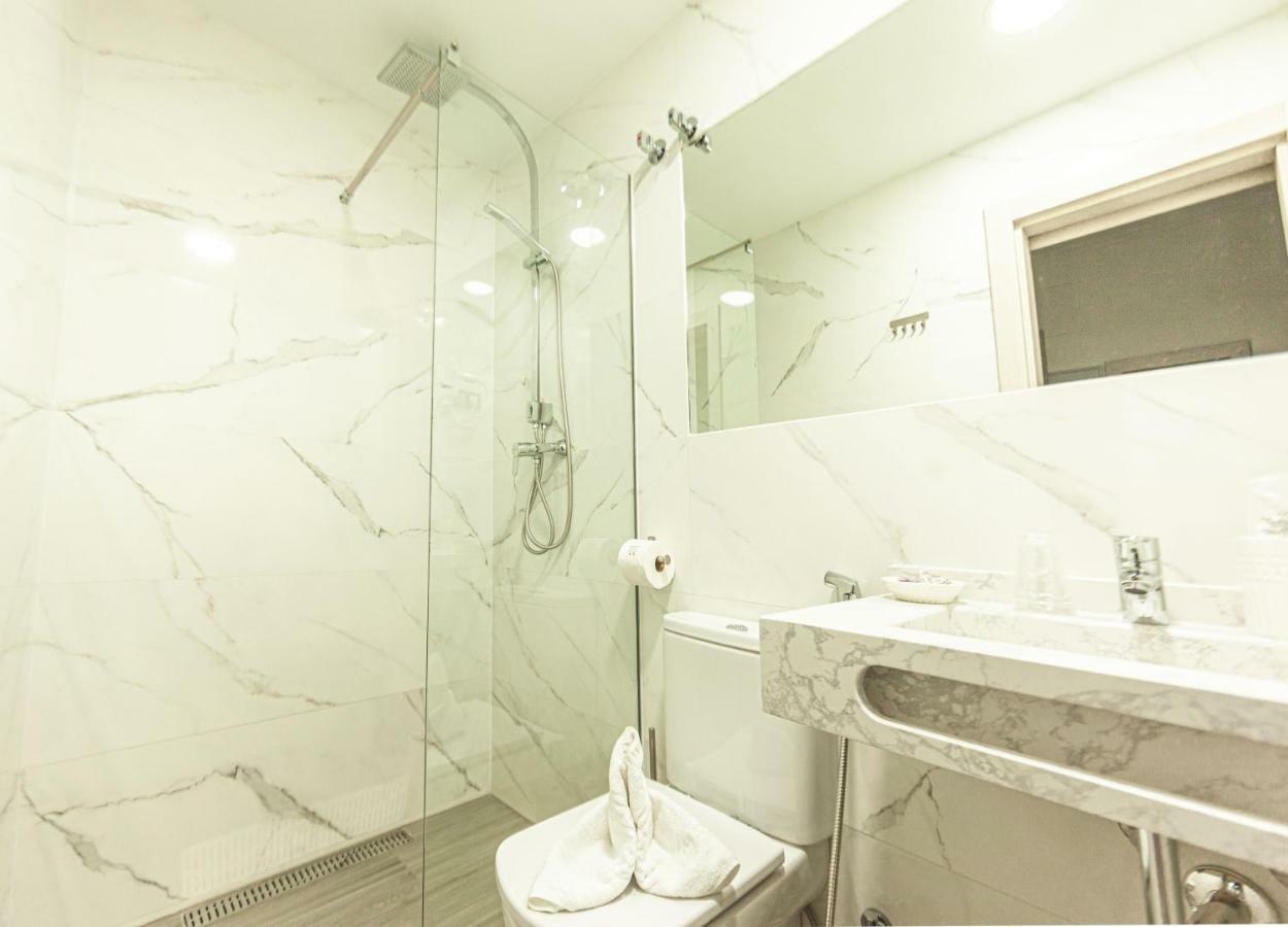 Atocha28 Hotel Madrid Kültér fotó