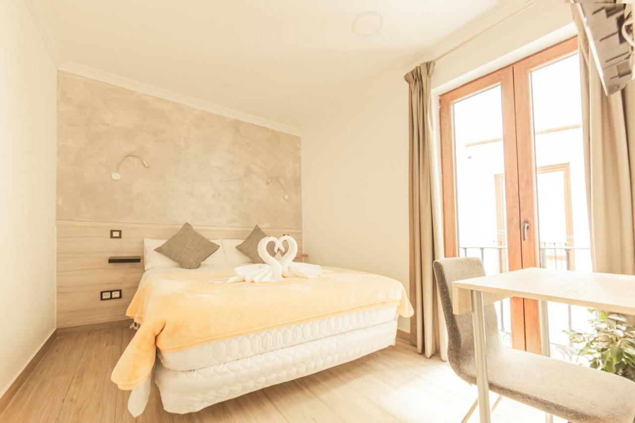 Atocha28 Hotel Madrid Kültér fotó